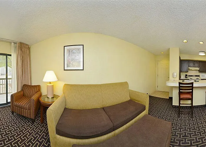 Americas Value & Extended - Hotel Tulsa