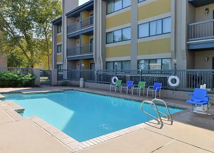 Hotel Americas Value & Extended -